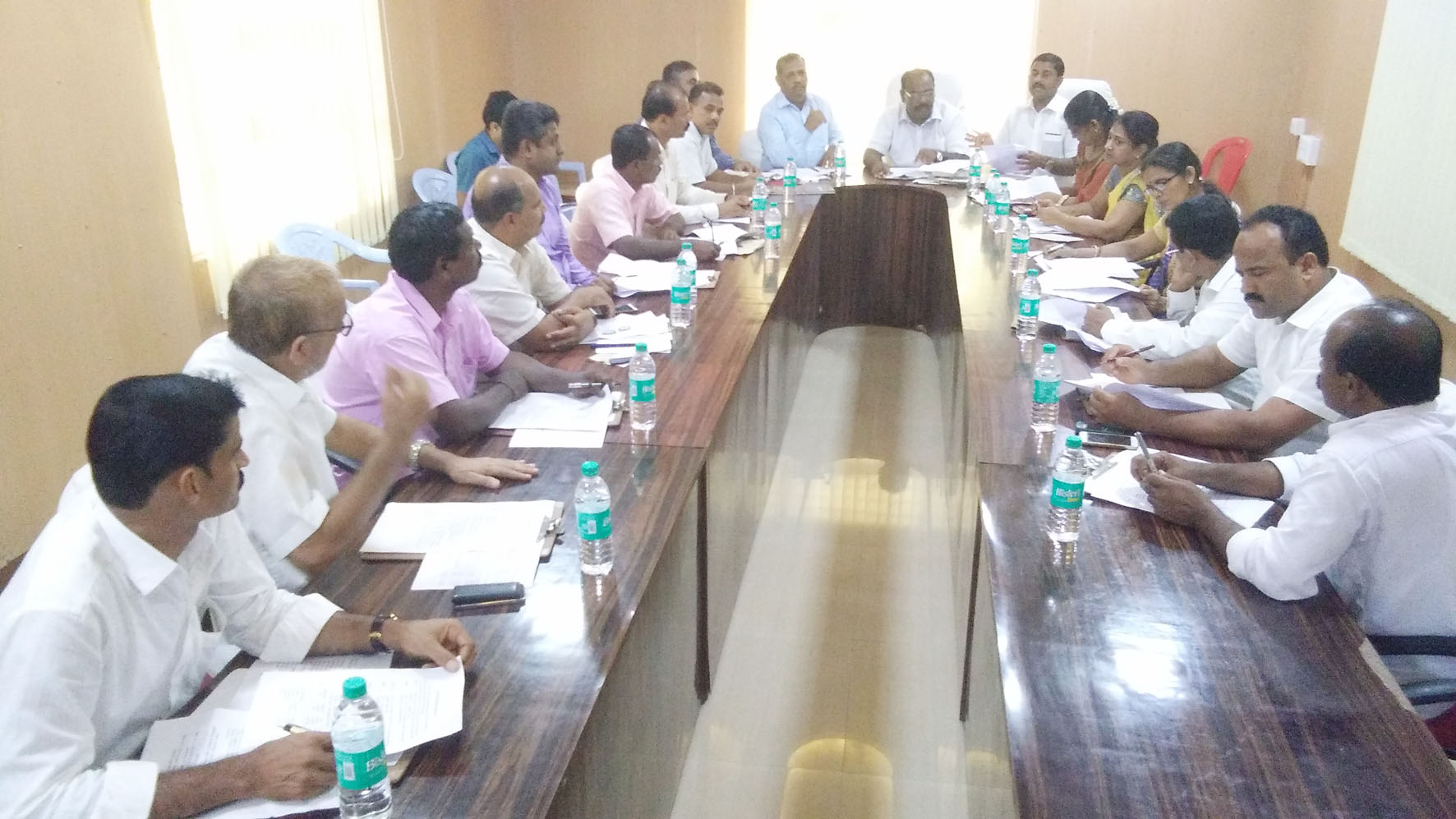 ಖಾಲಿ ಹುದ್ದೆಯಿಂದ ಆಡಳಿತಕ್ಕೆ ಸಂಕಷ್ಟ: ಸದಸ್ಯರ ಕಳವಳ